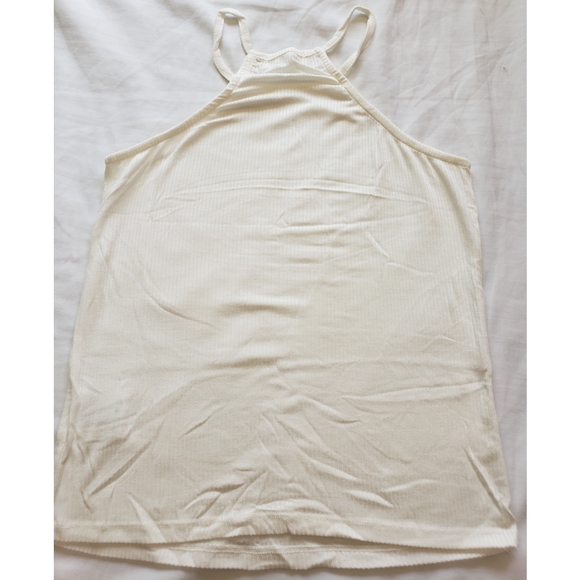 Top - Picture 2 of 3